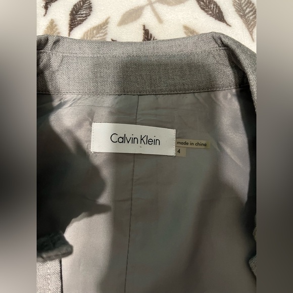 Calvin Klein belted button up dress. - Picture 6 of 13